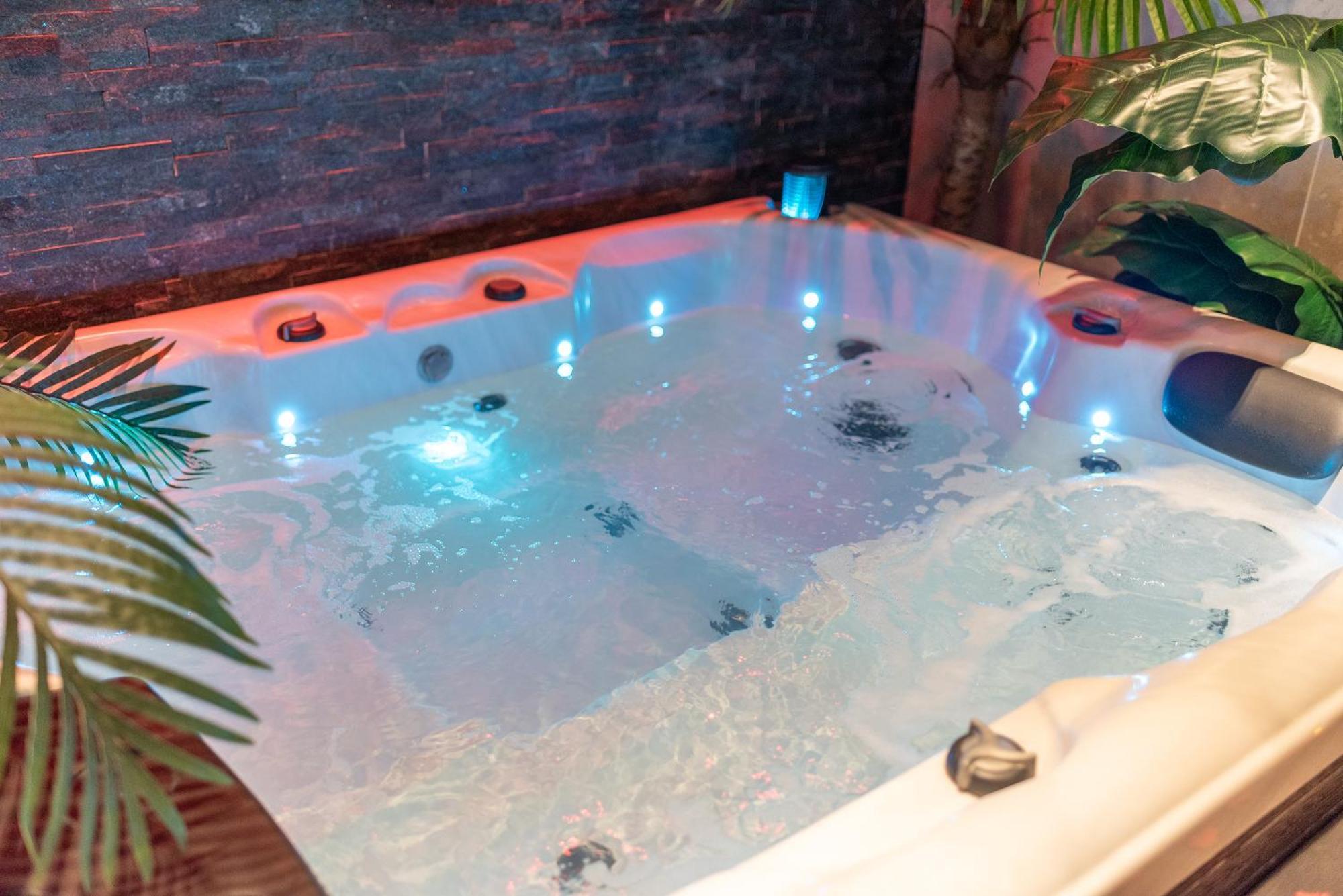 L'Insolite, Spa Privatif Toulouse Ngoại thất bức ảnh