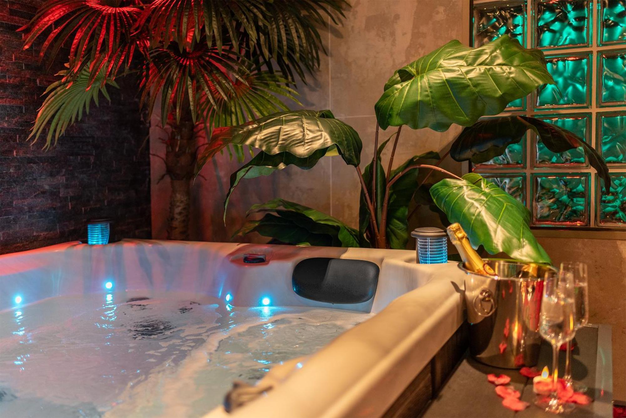 L'Insolite, Spa Privatif Toulouse Ngoại thất bức ảnh